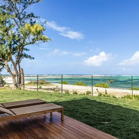 Ocean Terraces Apt A1 - Your Beachfront Bliss - Brand New